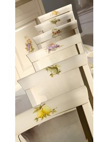 Set tavolo provenzale dipinto 120x80 130x85 140x80 160x85 allungabile con 4/6 sedie seduta legno VISTA FRONTALE