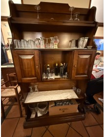 MOBILE BAR PORTA BOTTIGLIE 2 PORTE LEGNO TINTA NOCE (1224)