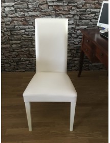 MOBILI 2G - SET 2 SEDIE MODERNE LEGNO ECOPELLE IMBOTTITA BIANCO vista frontale