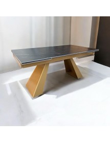 Tavolo moderno allungabile piano nero effetto marmo gambe oro 160x90x78 vista frontale