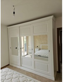 Armadio 3 porte scorrevoli vetro legno shabby bianco 294x65x258