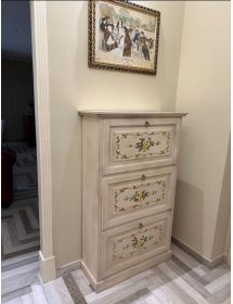 Scarpiera 3 ante ribalta legno shabby bianco anticato floreale 79X30X130