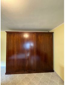 Armadio 4 porte classico in legno tinta noce bassano 296x65x250