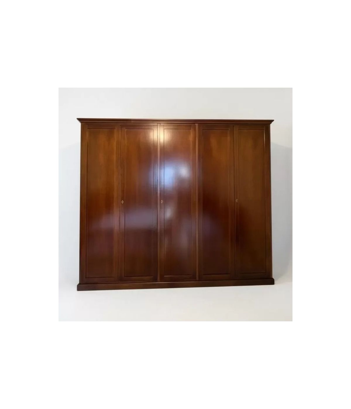 Armadio 4 porte classico in legno tinta noce bassano 296x65x250