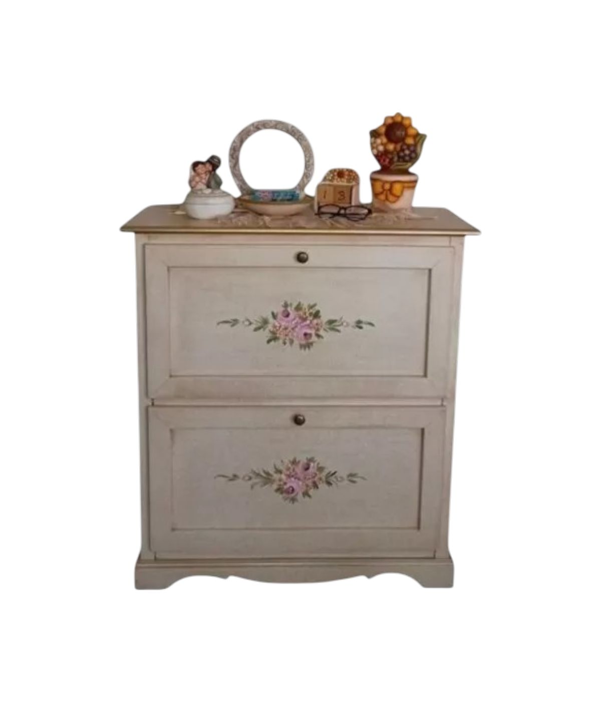 MOBILI 2G -  Scarpiera 2 ante ribalta legno shabby avorio anticato filo oro 79X30X90 vista frontale