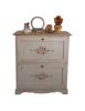 MOBILI 2G -  Scarpiera 2 ante ribalta legno shabby avorio anticato filo oro 79X30X90 vista frontale