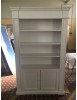 Libreria classica 2 porte 4 vani a giorno 140x40H.220cm bianco opaco VISTA FRONTALE