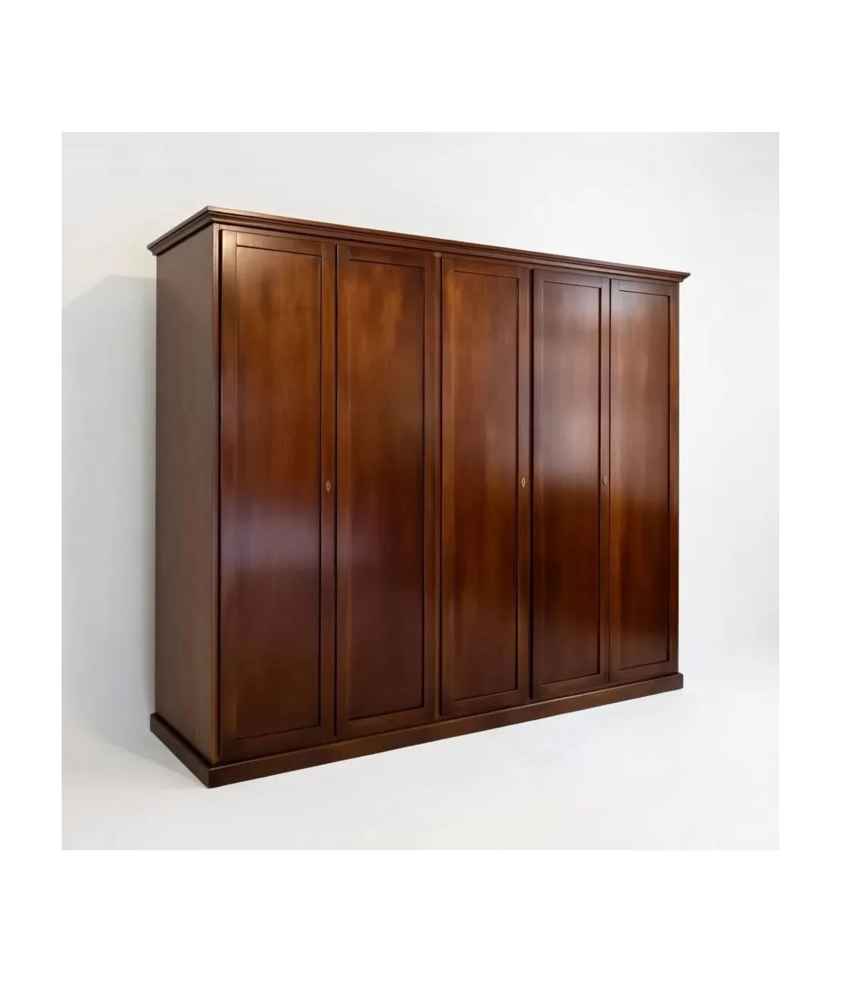 Armadio 4 porte classico in legno tinta noce bassano 296x65x250