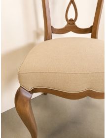 Sedia Classica Imbottita in Legno con Schienale Lavorato - Colori e...