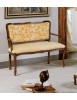DIVANETTO IMBOTTITO LEGNO MASSELLO CON FREGI 111x50x84