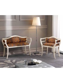 DIVANETTO IMBOTTITO IN LEGNO BIANCO CON FREGI 103X38X77