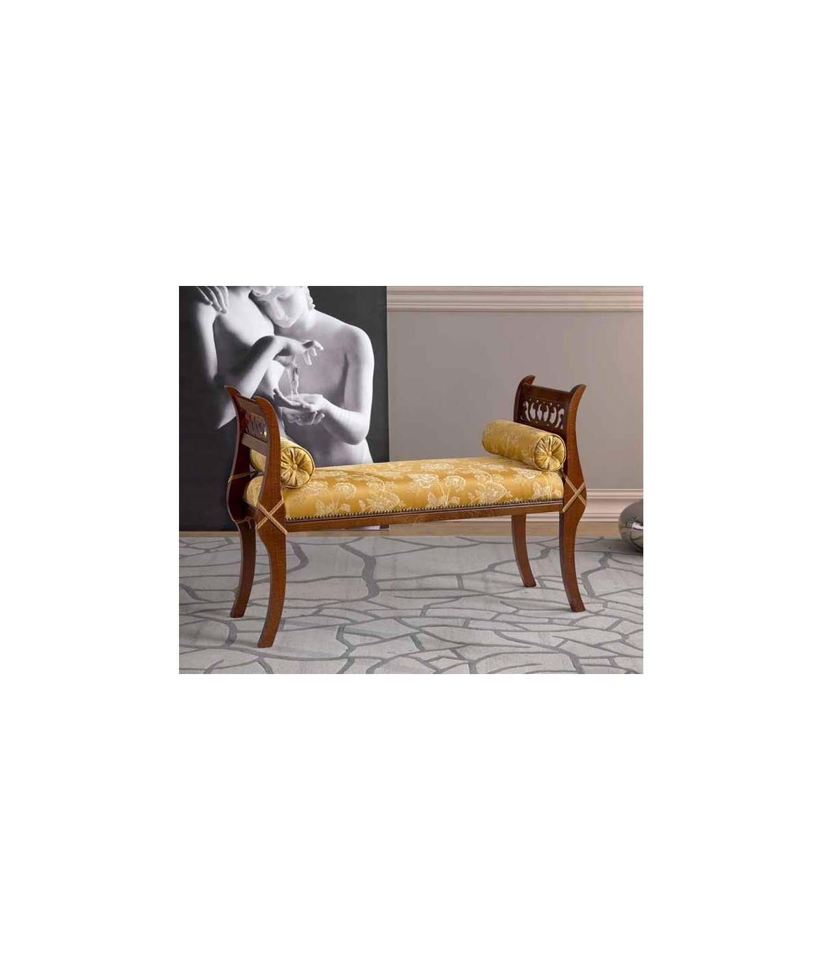 MOBILI 2G - PANCA IMBOTTITA IN LEGNO INTAGLIATO CON FREGI