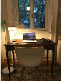 MOBILI 2G - Scrivania classico in arte povera noce scuro 108x56x80 VISTA FRONTALE