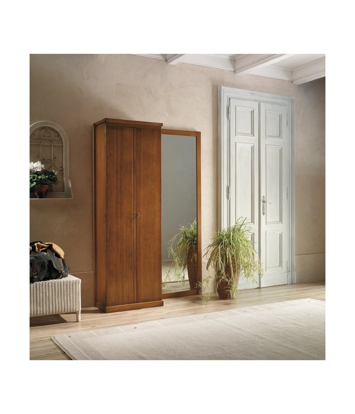 MOBILI 2G - APPENDIABITI 2 ANTE CON SPECCHIO IN LEGNO TINTA NOCE L. 140 P. 38 H. 200