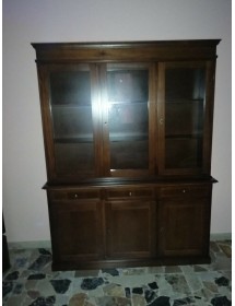 MOBILI 2G - CRISTALLIERA 6 PORTE IN LEGNO NOCE ARTE POVERA L. 155 P.42 H.210 vista frontale