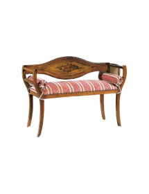 DIVANETTO IMBOTTITO IN LEGNO INTAGLIATO 103x38x77