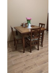 MOBILI 2G - TAVOLO NOCE GAMBA SCIABOLA 100X100 ALLUNGABILE A LIBRO VISTA FRONTALE