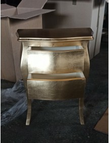 MOBILI 2G - COMODINO BOMBATO 2 CASSETTI ORO 49x29x61 VISTA FRONTALE