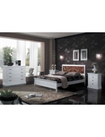 MOBILI 2G - Comodino classico 3 cassetti legno shabby bianco 61x38x74 vista camera completa