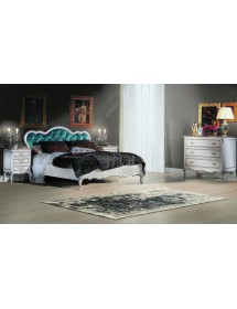 MOBILI 2G - Comodino 3 cassetti Classico Legno Shabby Bianco Argento 56x43x76 vista frontale