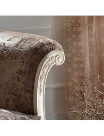 MOBILI 2G - Poltrona classica imbottita legno shabby bianco invecchiato 108x82x96 vista frontale bracciolo