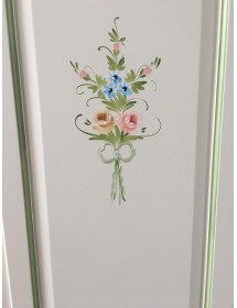 MOBILI 2G - ARMADIO SHABBY 2 ANTE IN LEGNO DECORATO 125x61X200 vista frontale vista anta con disegni