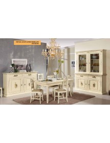 MOBILI 2G - CRISTALLIERA SHABBY AVORIO PENNELLATO DECORI 168x48x222 vista frontale completa sala