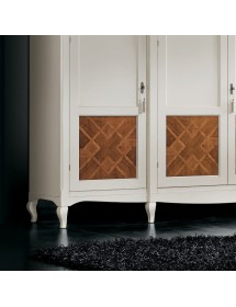 MOBILI 2G - Armadio classico 4 porte intarsiate Legno bicolore shabby 286x65x255 vista frontale pannelli intarsiati e gambe