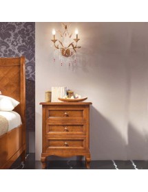 MOBILI 2G - Camera da letto classica intarsiata legno bassano vista frontale comodino