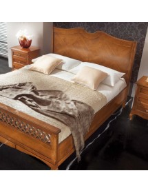 MOBILI 2G - Camera da letto classica intarsiata legno bassano vista frontale letto