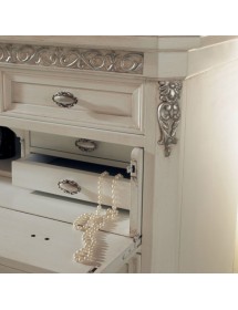 MOBILI 2G - Gruppo 1 comò 2 comodini veneziano legno bianco intagli argento oro vista frontale aperto