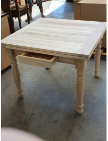 MOBILI 2G - Tavolo quadrato Allungabile a libro In Legno massello grezzo 100x100x80 vista frontale