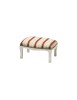 MOBILI 2G - Poggiapiedi imbottito tessuto rosso legno shabby bianco 30x20x10 vista frontale
