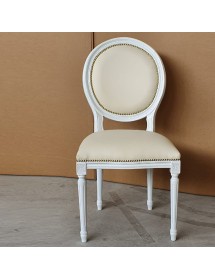 MOBILI 2G - Sedia shabby legno imbottita ecopelle beige 50x47x100 vista frontale