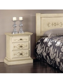 MOBILI 2G - Gruppo 1 Cassettiera 2 Comodini legno classico avorio shabby VISTA FRONTALE