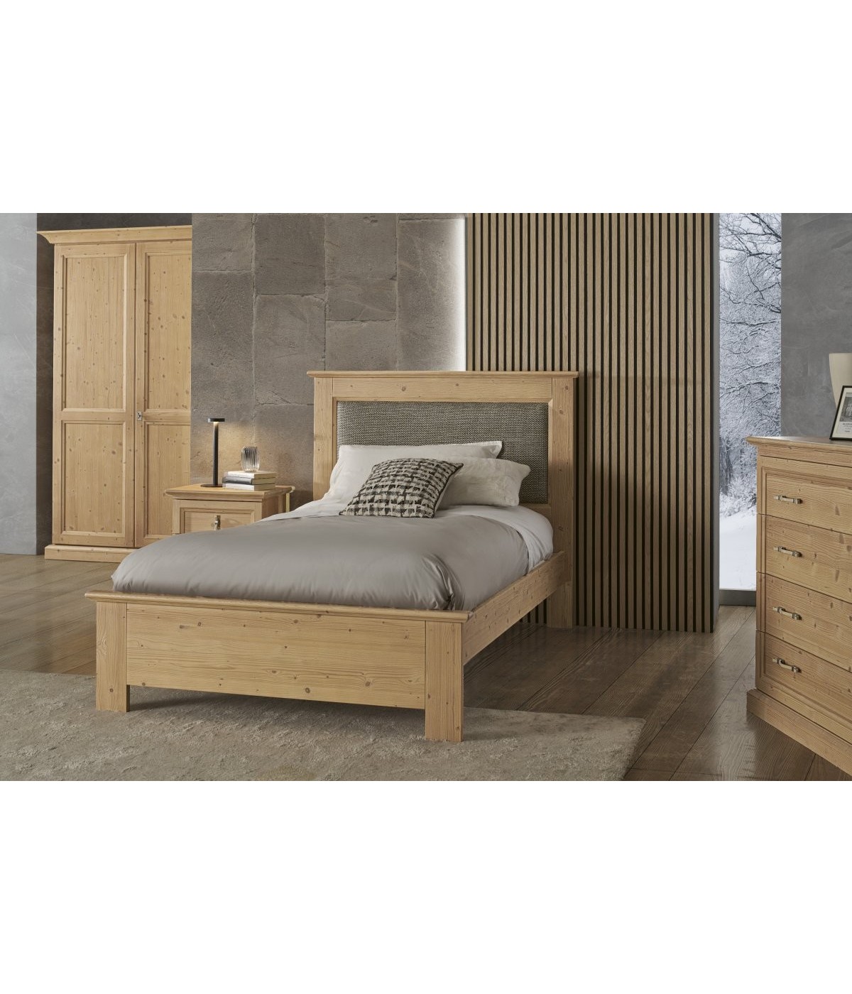 MOBILI 2G - Letto 1 piazza e mezza imbottito tessuto legno abete 140X208X124 vista frontale