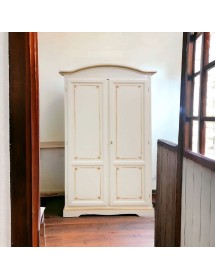 MOBILI 2G - Armadio 2 ante legno shabby avorio anticato decorato filo arancione 107X55X197 vista frontale
