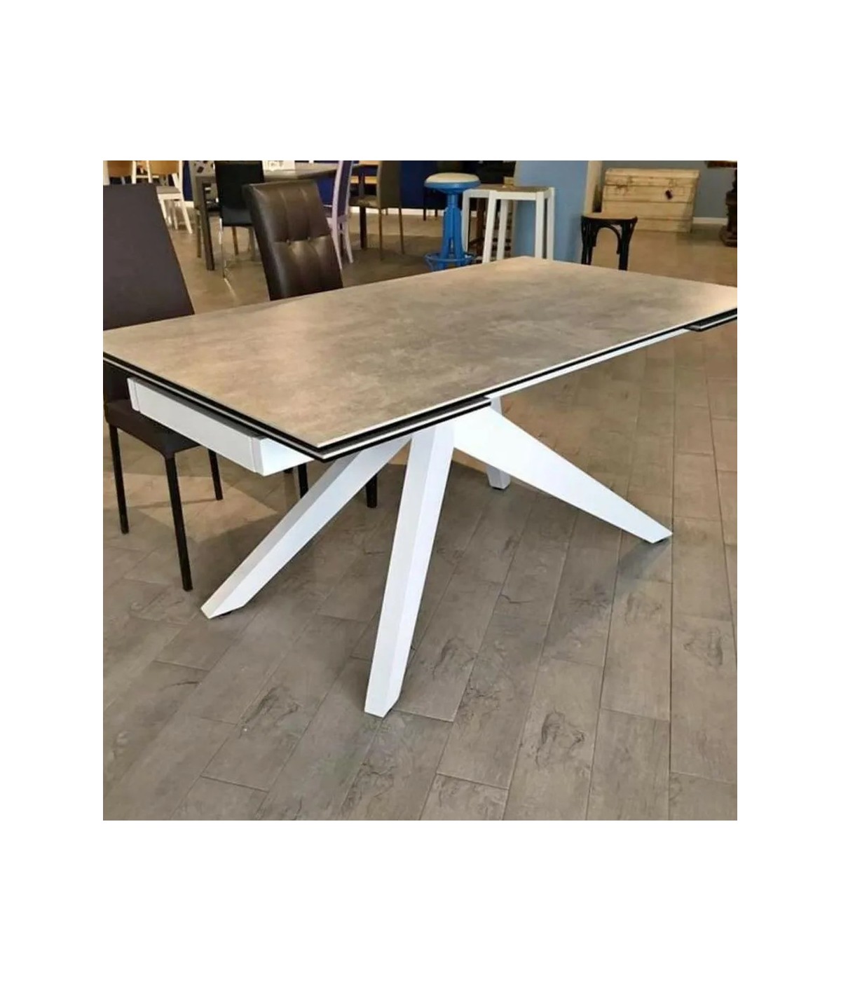 MOBILI 2G - TAVOLO BIG TABLE PIANO VETRO CERAMICA FINITURA BETON MISURA L.160 P.90 H.76(APERTO 240 CM) vista frontale