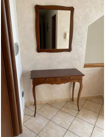 MOBILI 2G - CONSOLLE CON SPECCHIO IN LEGNO TINTA NOCE ARTE POVERA (537+538) VISTA FRONTALE