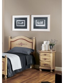 MOBILI 2G -  Comodino arte povera 3 cassetti legno shabby avorio rosso 50x38x66 (1423) vista frontale