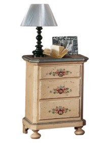 MOBILI 2G -  Comodino arte povera 3 cassetti legno shabby avorio antico azzurro 50x38x66 (1440) vista frontale