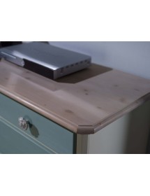 MOBILI 2G -  Comodino arte povera 3 cassetti legno shabby verde miele 50x38x65 (2213) VISTA FRONTALE