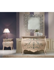 MOBILI 2G - Gruppo 1 comò 2 comodini Bombato shabby Legno avorio decori floreali (1369) (1368) vista frontale