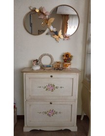 MOBILI 2G -  Scarpiera 2 ante ribalta legno shabby avorio anticato filo oro 79X30X90 vista frontale