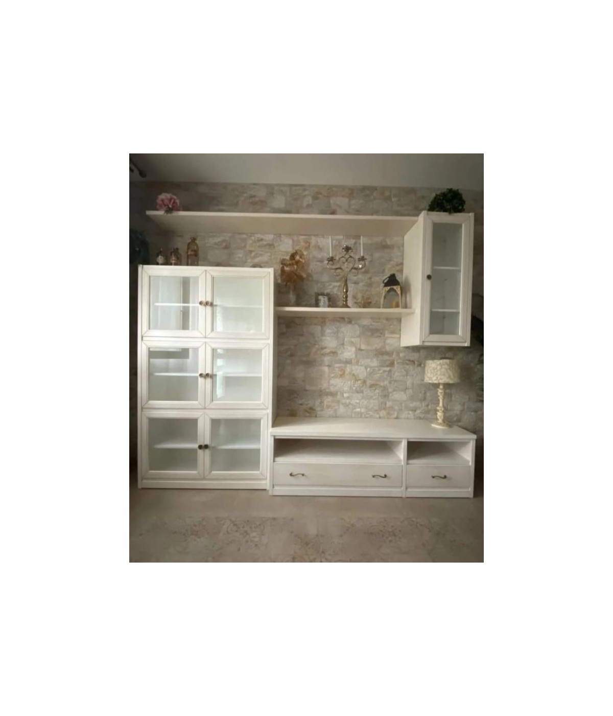 MOBILI 2G - Parete attrezzata in legno shabby chic bianco avorio bianco invecchiato 265x36/60x230 vista frontale