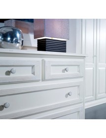 MOBILI 2G - Cassettiera 5 cassetti legno abete shabby bianco consumato 116X51X101 (308) VISTA FRONTALE