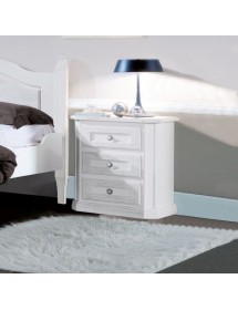 MOBILI 2G -  Gruppo cassettiera e due comodini legno shabby bianco spazzolato vista frontale