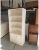 MOBILI 2G - Libreria 2 porte 3 ripiani legno shabby bianco anticato noce 90X41X186 vista frontale