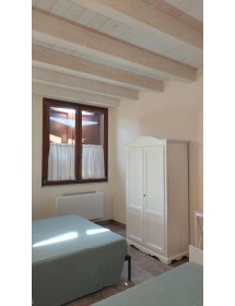 Armadio classico 2 Ante In Legno Bianco 107X55X197 (1275)